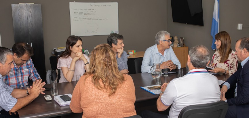 La ministra de Salud se reunió con autoridades del Colegio de Odontólogos de Entre Ríos